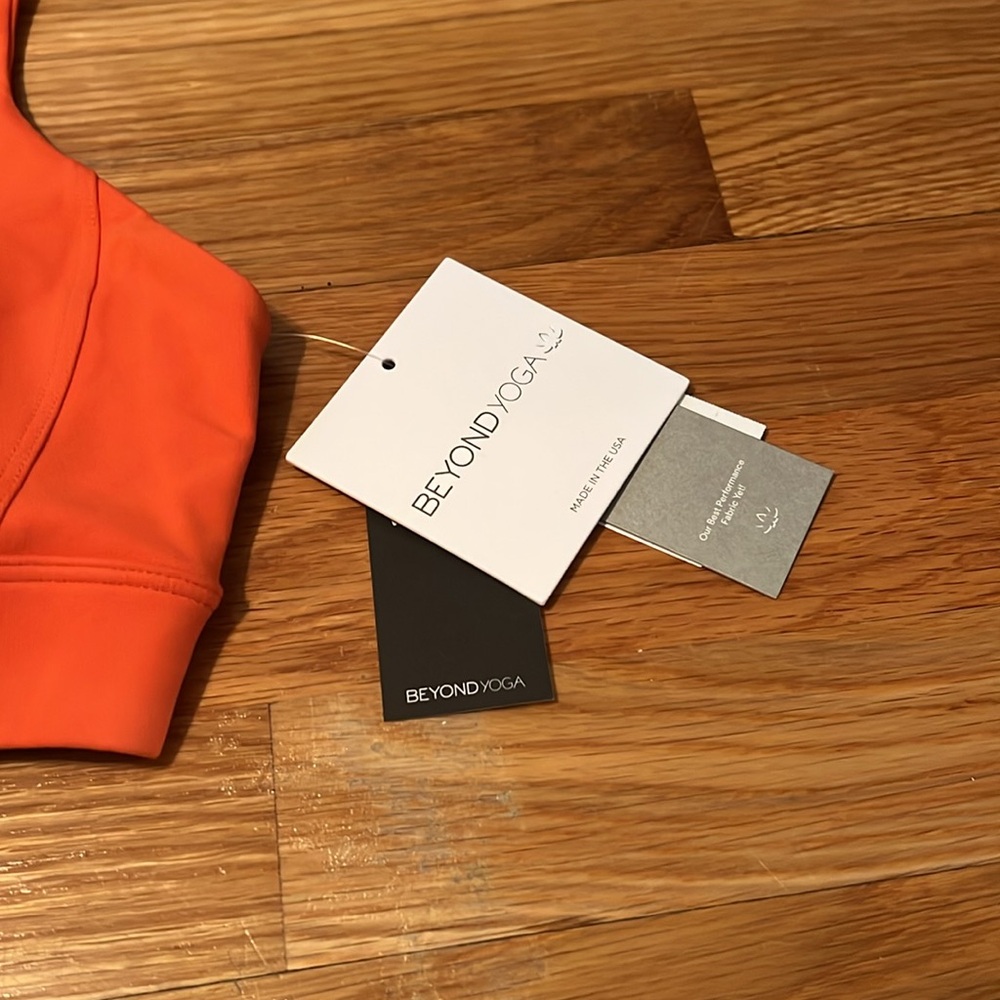 NWT Beyond Yoga POWERBEYOND Jump Bra‎ in Sunset Orange women’s S - Picture 5 of 11